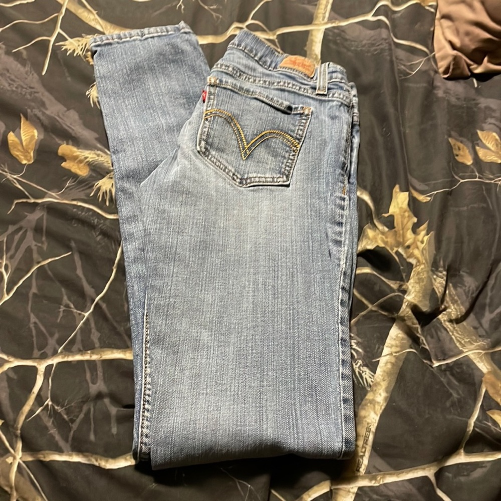 Levi 524 jeans